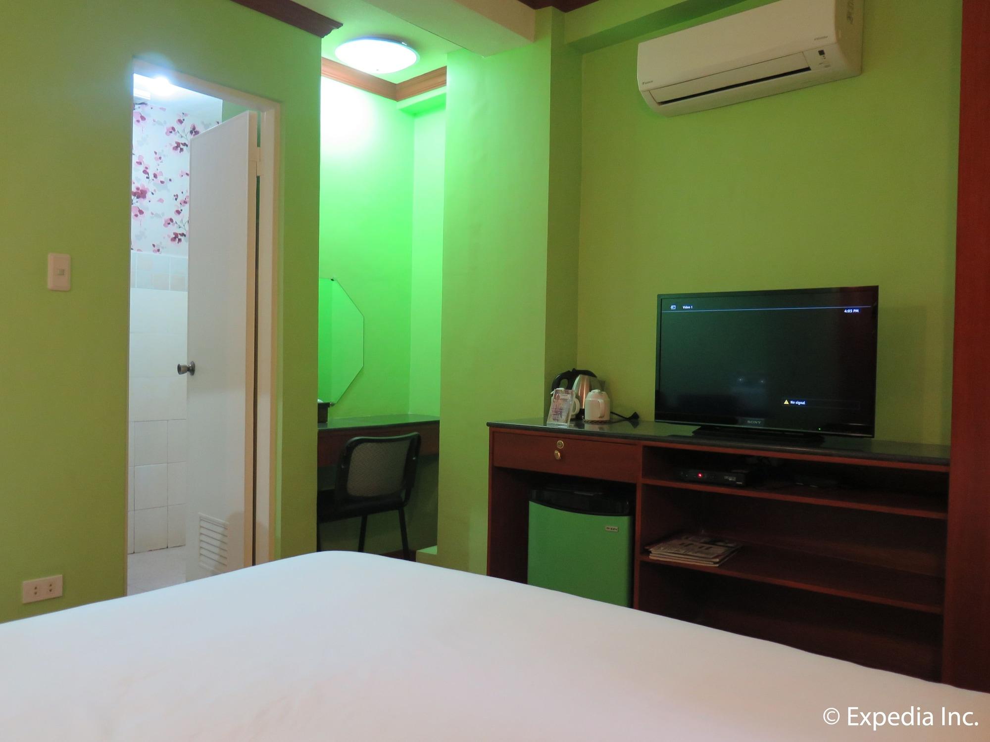 Tinhat Halal حلال Certified Boutique Hotel And Restaurant Davao City Екстериор снимка