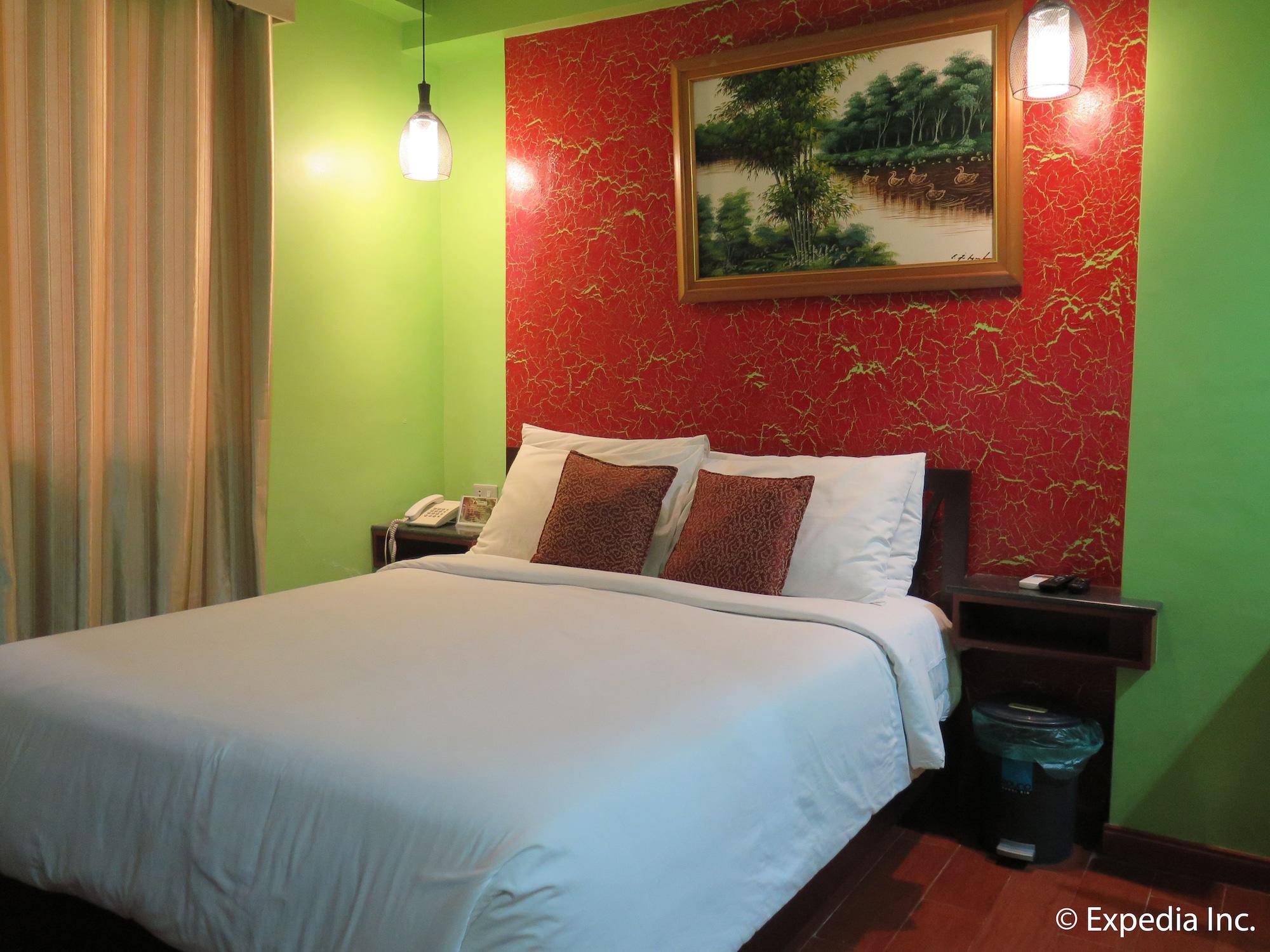 Tinhat Halal حلال Certified Boutique Hotel And Restaurant Davao City Екстериор снимка