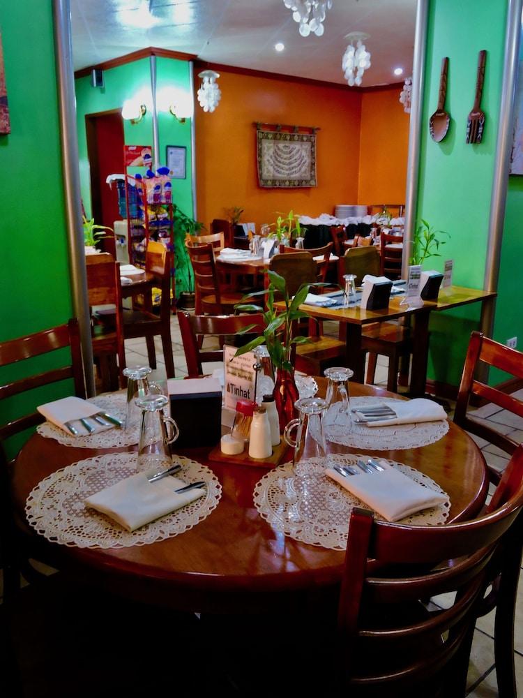 Tinhat Halal حلال Certified Boutique Hotel And Restaurant Davao City Екстериор снимка