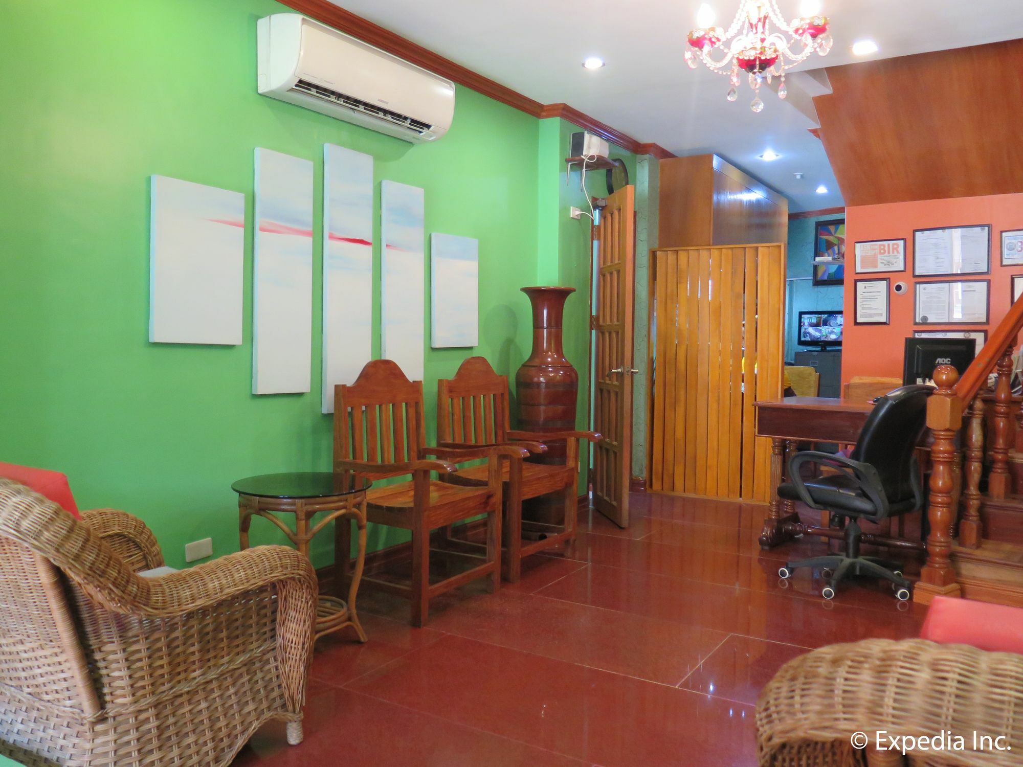 Tinhat Halal حلال Certified Boutique Hotel And Restaurant Davao City Екстериор снимка